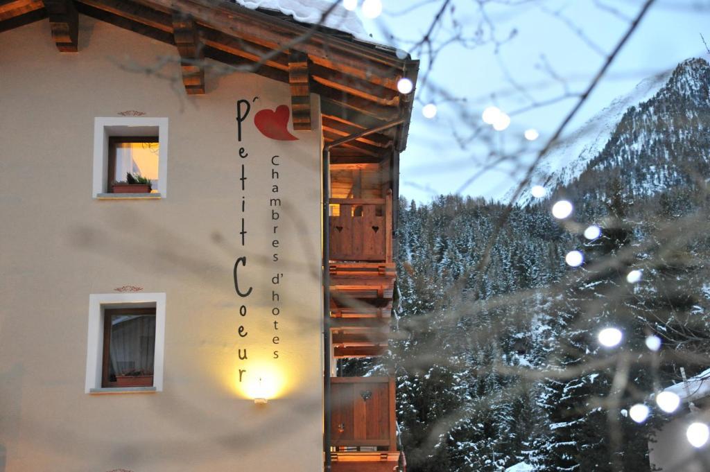 Affittacamere Petit Coeur Champoluc Exterior photo